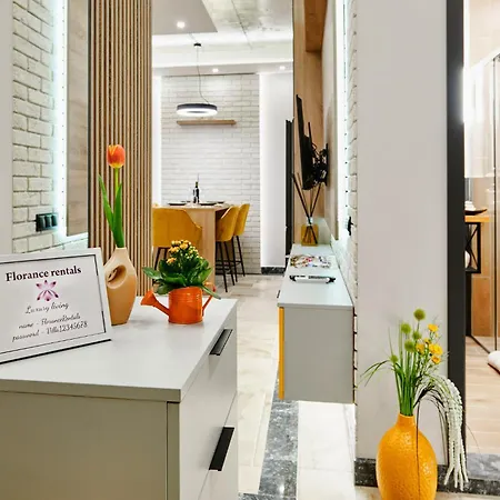 Florance Luxury In * Μπουργκάς