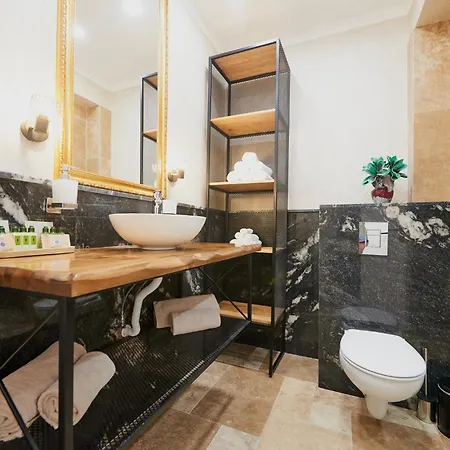 Florance Luxury In * Μπουργκάς