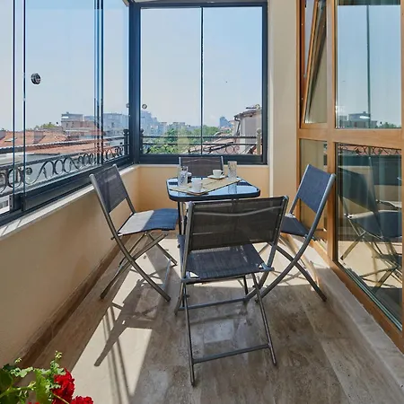 Florance Luxury In * Μπουργκάς
